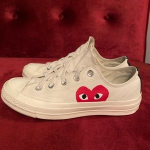 Comme des Garçons x Play Converse Size 6